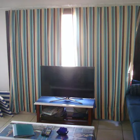 Casita De La Playa Apartment *